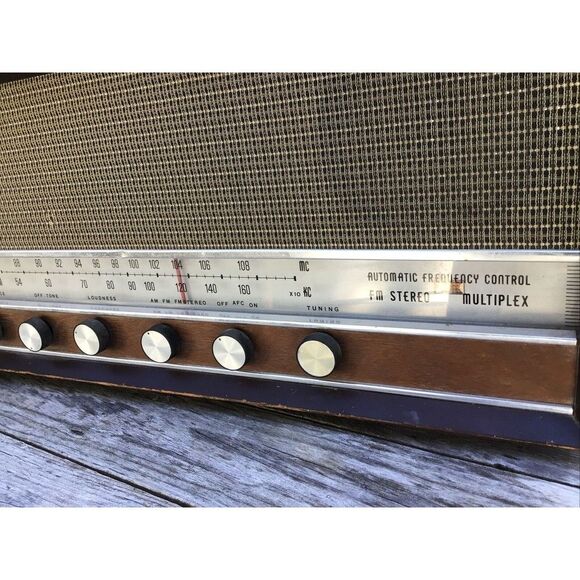 Vintage Delmonico FMS-749 FM/Stereo/Radio/Automatic Frequency Control - Picture 7 of 8